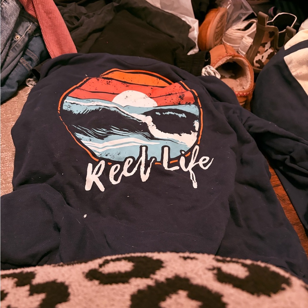 Reef Life Navy Graphic Sweatshirt